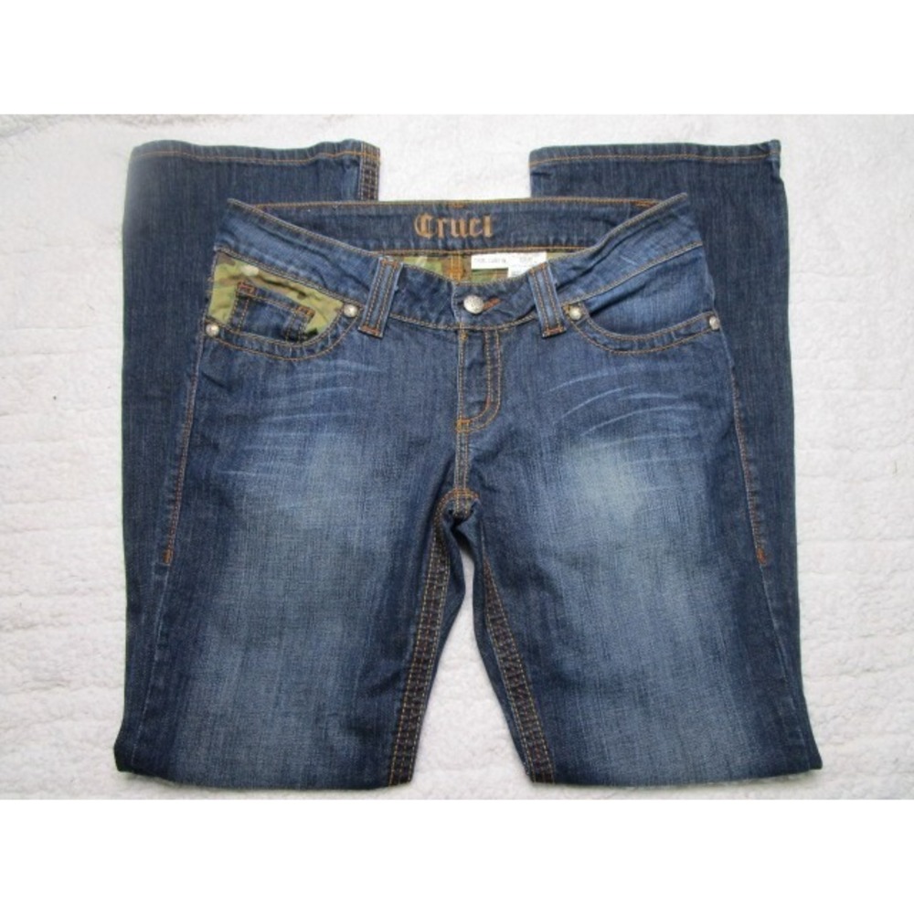 Cruel Jeans Camryn Camo Size 9R Stud Detail Pockets Dark Wash Mid Rise Womens